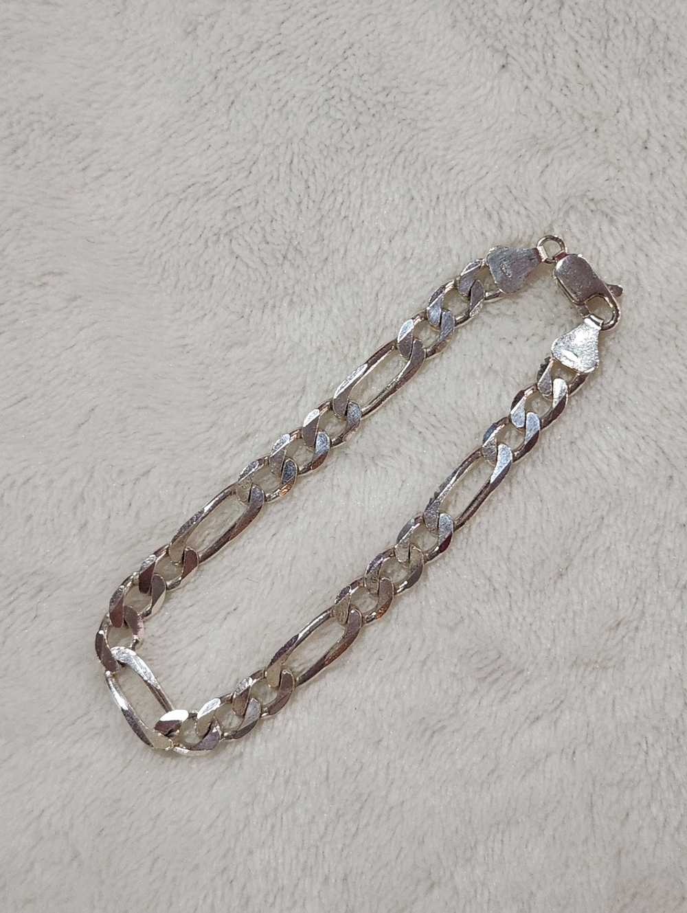 Sterling Silver Figaro Chain Bracelet - Picture 3 of 10